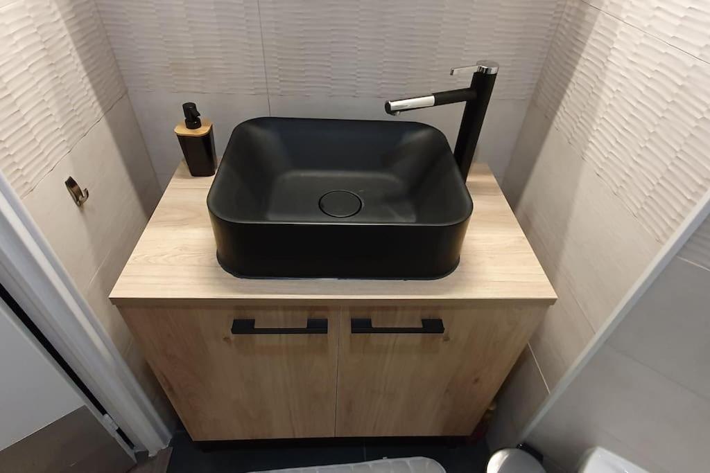 Oiseau De Paradis - 7 Min Des Parcs Walt Disney- Arrivee Autonome-parking Et Wifi Gratuit- Proche Commerces Et Restaurant Ideal Pour Les Familles * Magny-le-Hongre